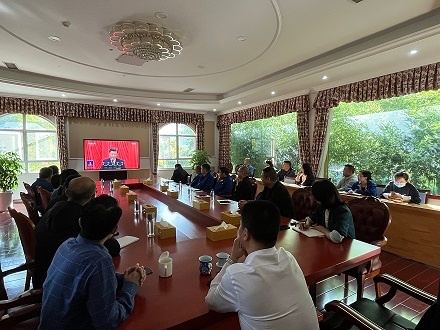 四川森普管材股份有限公司組織黨員同志收看中國共產黨第二十次全國代表大會